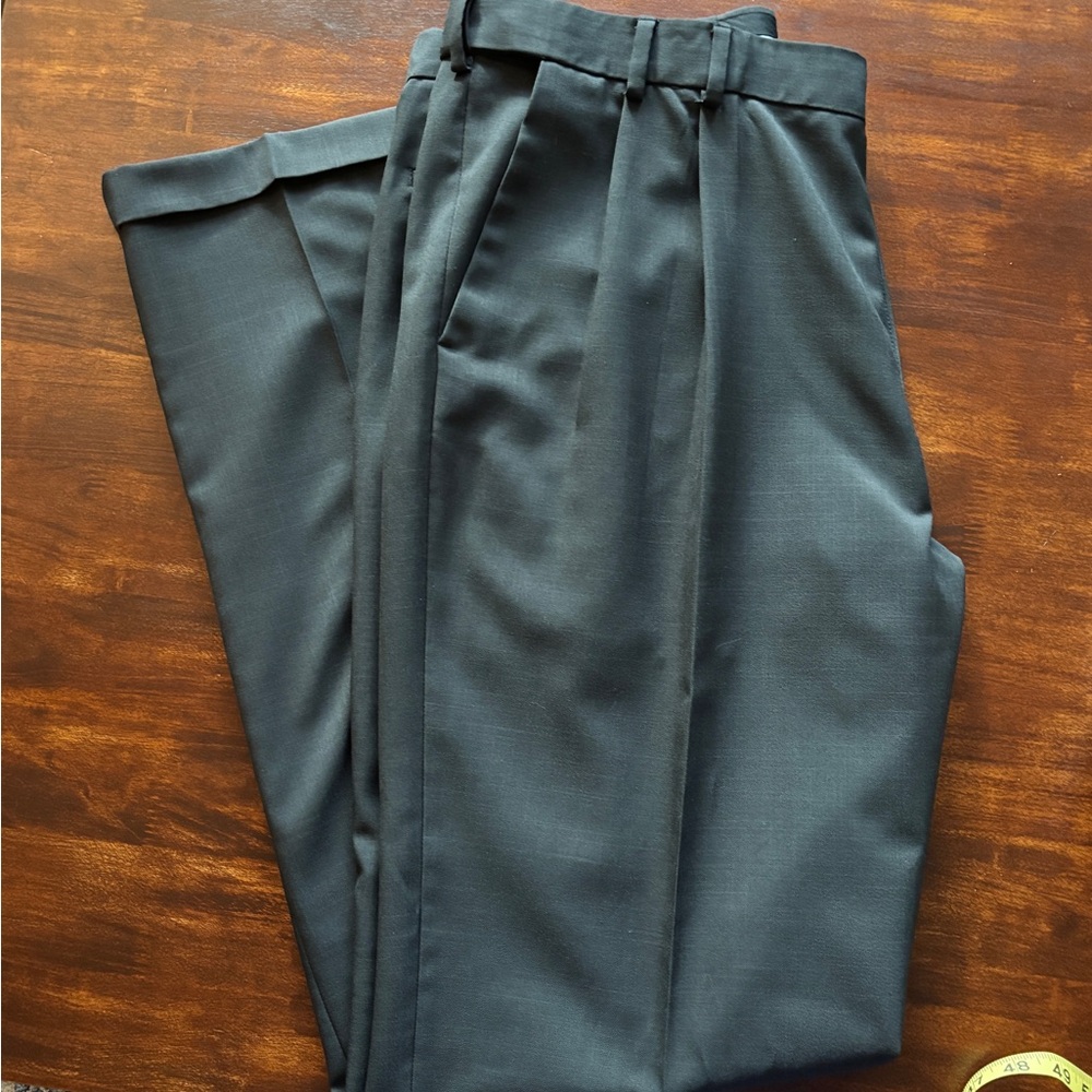 Van Heusen Dress Pants Men’s Grey Charcoal 38x36